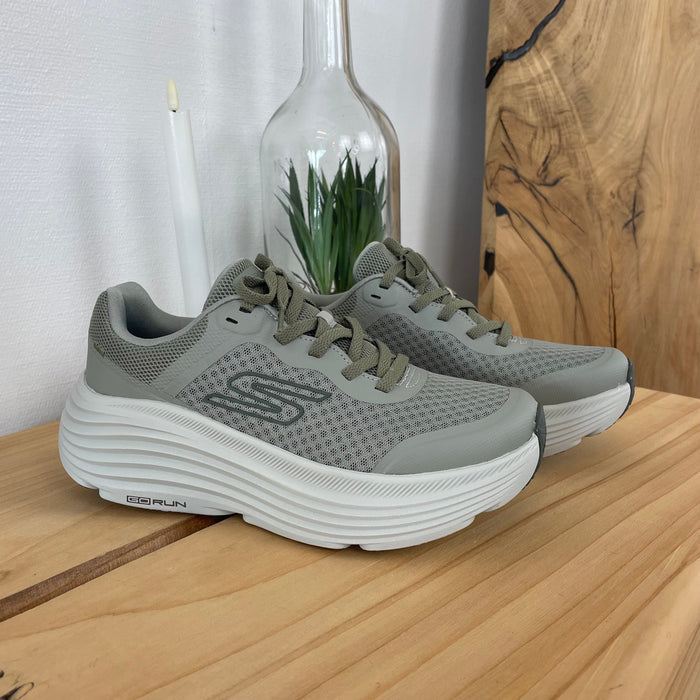 Grå Skechers Max Cushioning Endeavour – stötdämpande komfort