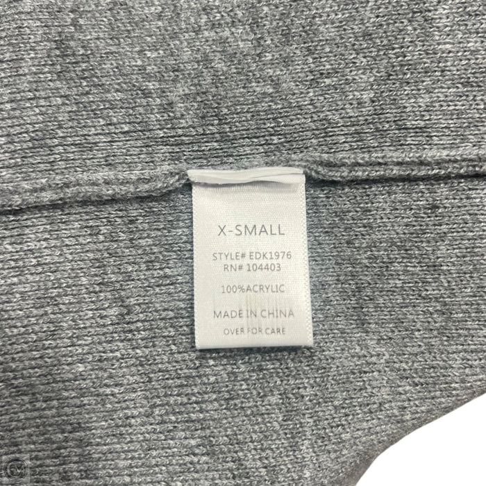 Sweater By Evidnt In Grey, Size: Xs