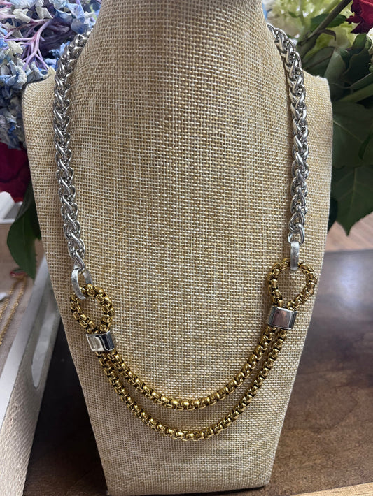 Harlow Sliver & Gold Loop Necklace