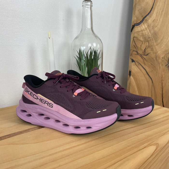 Bordeaux Skechers Hands Free Slip-ins Max Cushioning Glide-Step