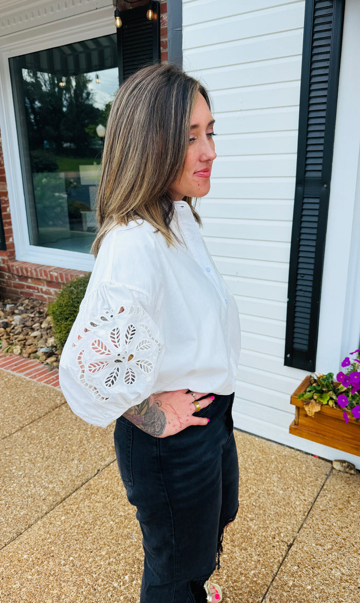Cut Out Embroidered Bubble Sleeve Top