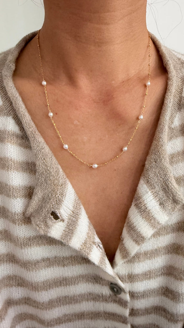 DEWDROP necklace -Freshwater keshi