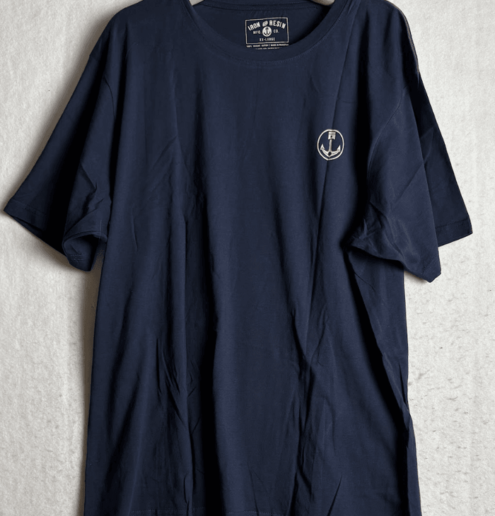 Free Bear Tee - Iron & Resin