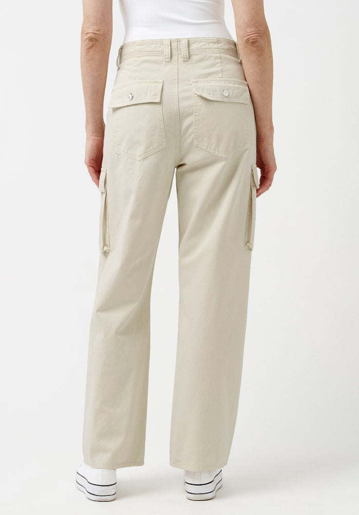 Buffalo Women Pants Beige Woven Casual Pants Garment Dyed Finish Easy-Care Styling