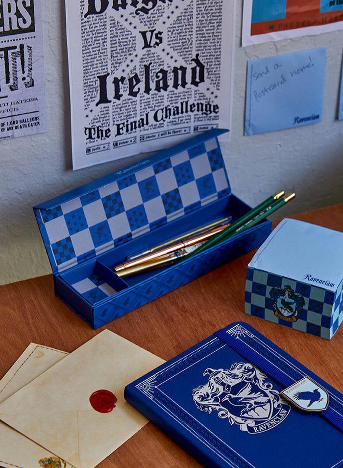 Harry Potter: Ravenclaw Magnetic Pencil Box