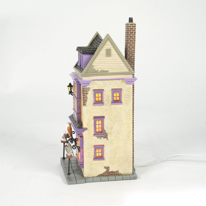 Harry Potter Village | Eeylops Owl Emporium | Lighted Buildings
