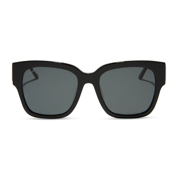 diff eyewear isabella square sunglasses with a black frame and grey polarized lenses front view