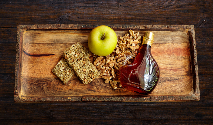 Jackrabbit Bar - Walnut, Apple, Maple & Matcha Snack Bar