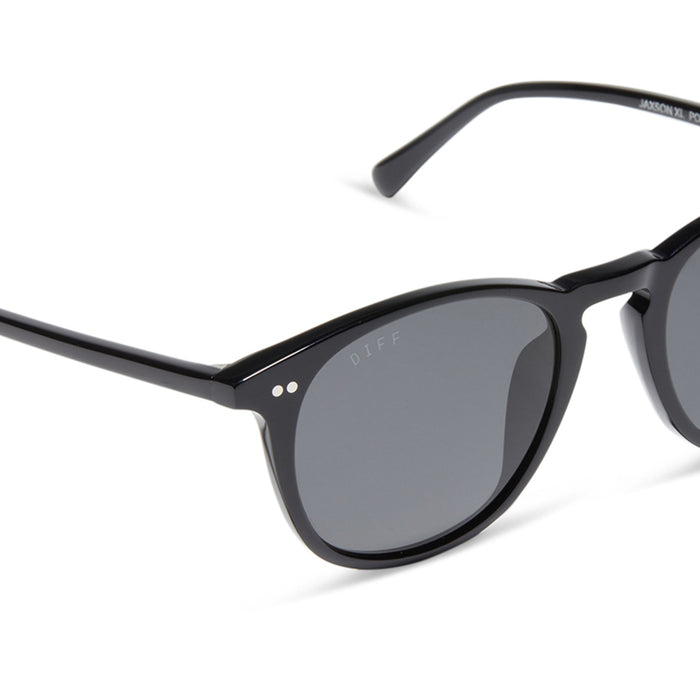 diff eyewear jaxson extra large square sunglasses in a black frame with a solid grey polarized lens detailed view
