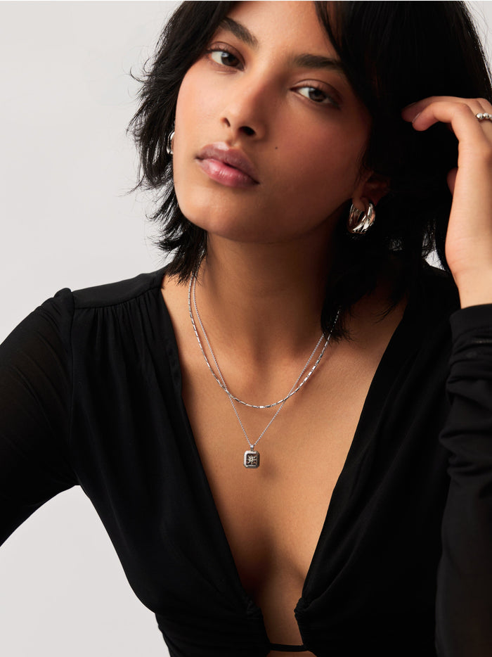 June Birthstone Pendant Necklace | Rainbow Moonstone/June Necklaces Missoma