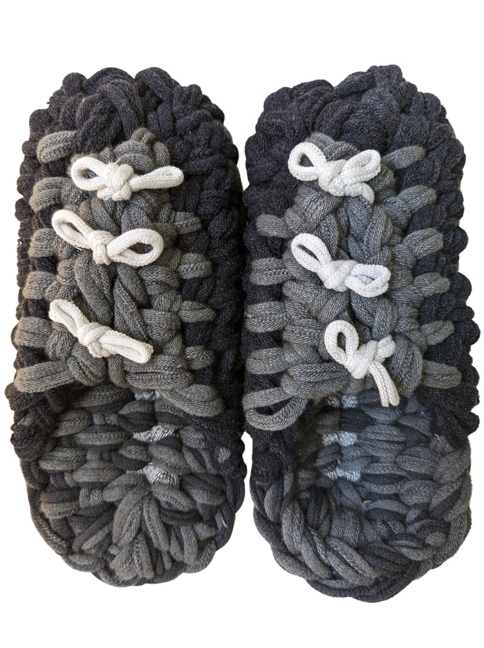 Large | Knit up-cycle slippers 2023-L21 [Large] - Heiwa Slipper