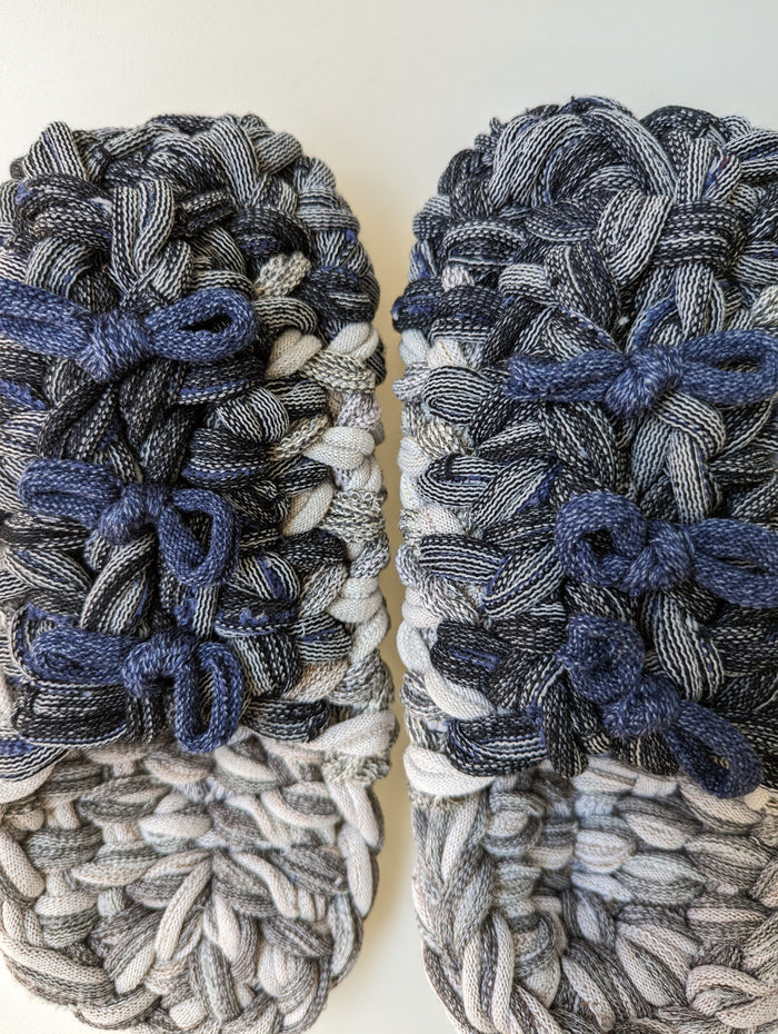 Large | Knit up-cycle slippers 2023-L31 [Large] - Heiwa Slipper
