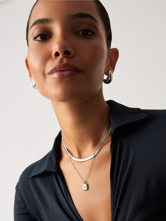 March Birthstone Pendant Necklace | Dyed Aqua Chalcedony/March Necklaces Missoma