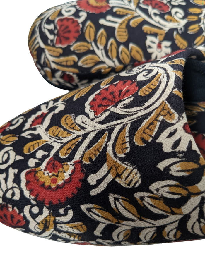 Medium Block Printing Flowers Mix Slippers [Black wool felt soles] MF2206 [Size Medium] - Heiwa Slipper