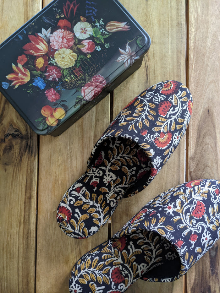 Medium Block Printing Flowers Mix Slippers [Black wool felt soles] MF2206 [Size Medium] - Heiwa Slipper