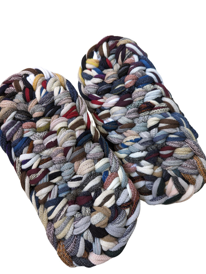Medium | Knit up-cycle slippers 2024-M50 [Medium]