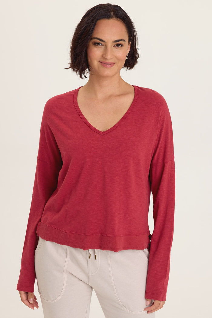 Wearables Odilia High-Low Long Sleeve V-Neck Top