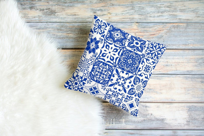 Paxos Outdoor Pillows Blue Tile