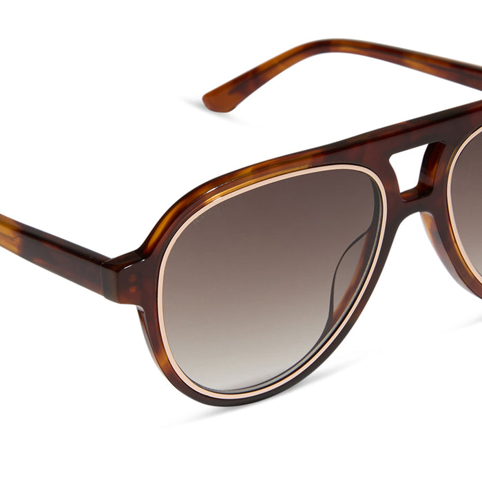 iconica featuring the pia aviator sunglasses with a salted caramel tortoise frame and brown gradient polarized lenses detailed view