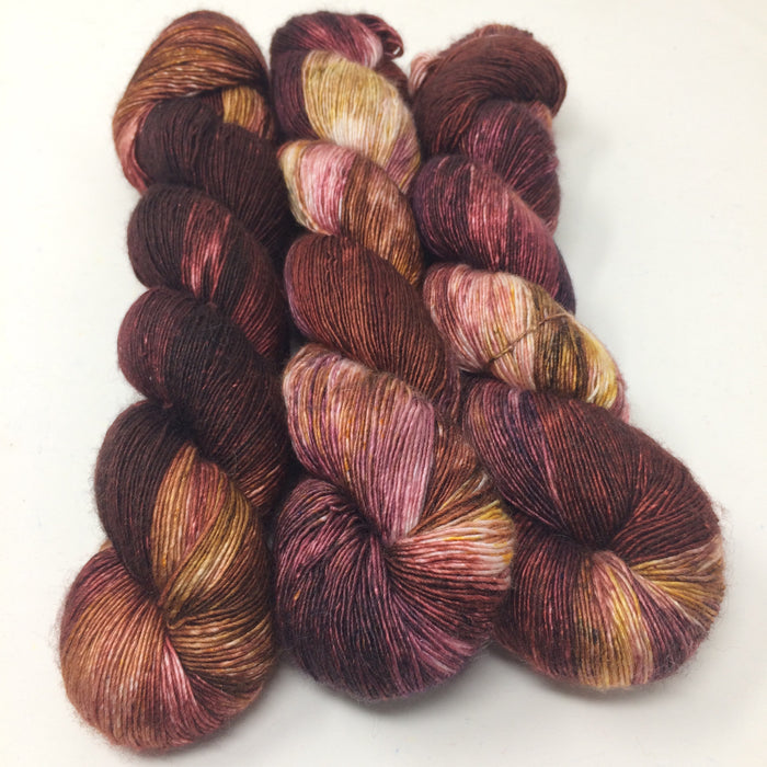 Pomegranate - 70/30 merino silk single ply