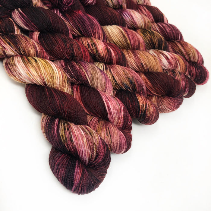 Pomegranate - Delightful DK - the perfect sweater yarn