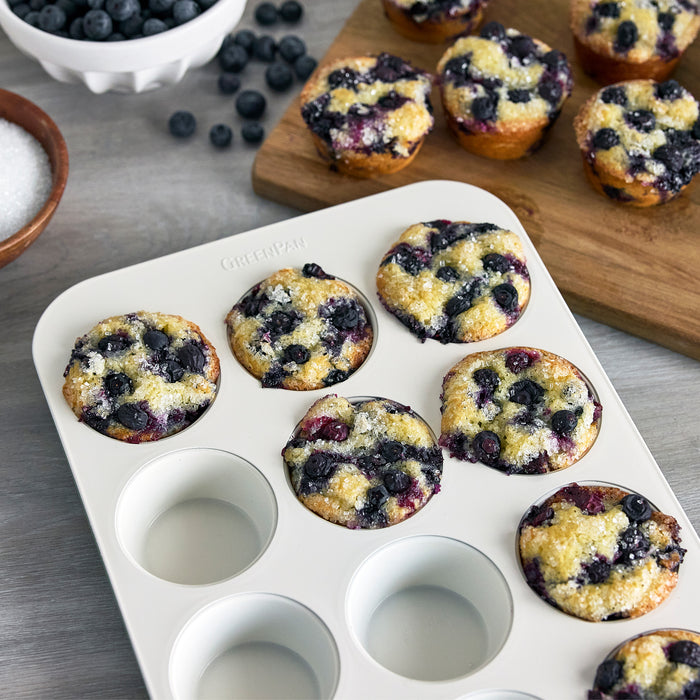 Reserve muffin pan