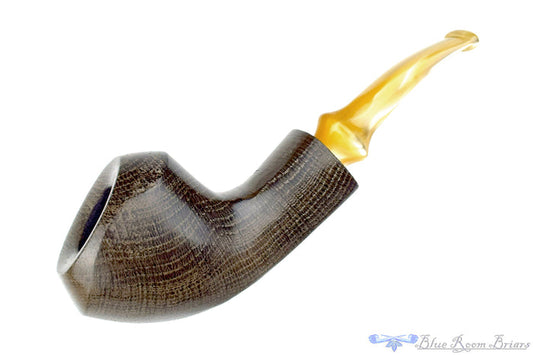 Blue Room Briars is proud to present this Ron Smith Pipe Morta Paneled Horn Sitter