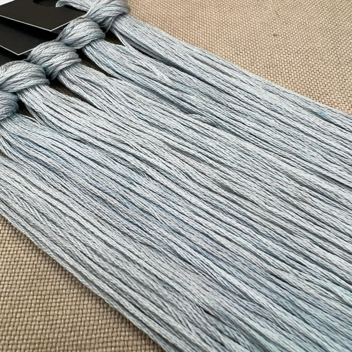 Roxy Floss Collection 8yd Dewtiful