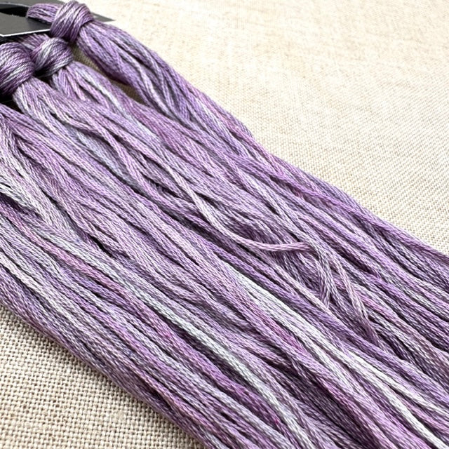 Roxy Floss Collection 8yd Mauvellous