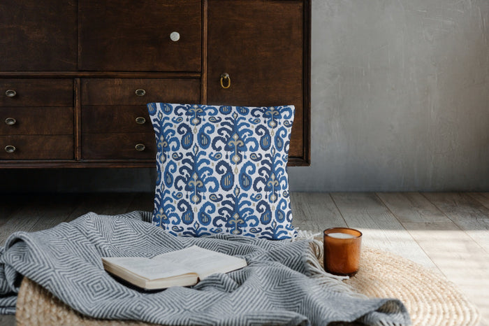 Sagrada Outdoor Pillows Blue & White