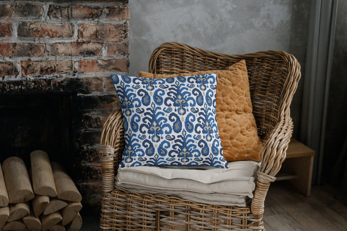 Sagrada Outdoor Pillows Blue & White