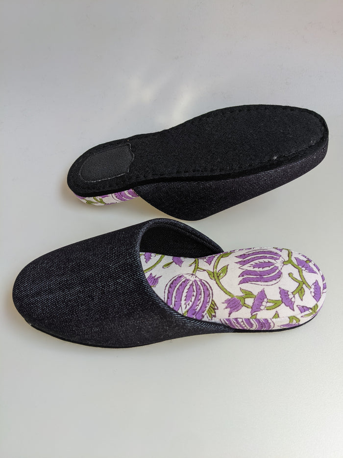 [SALE] Large | Denim and Flowers Mix Slippers #055  [Black wool felt sole]