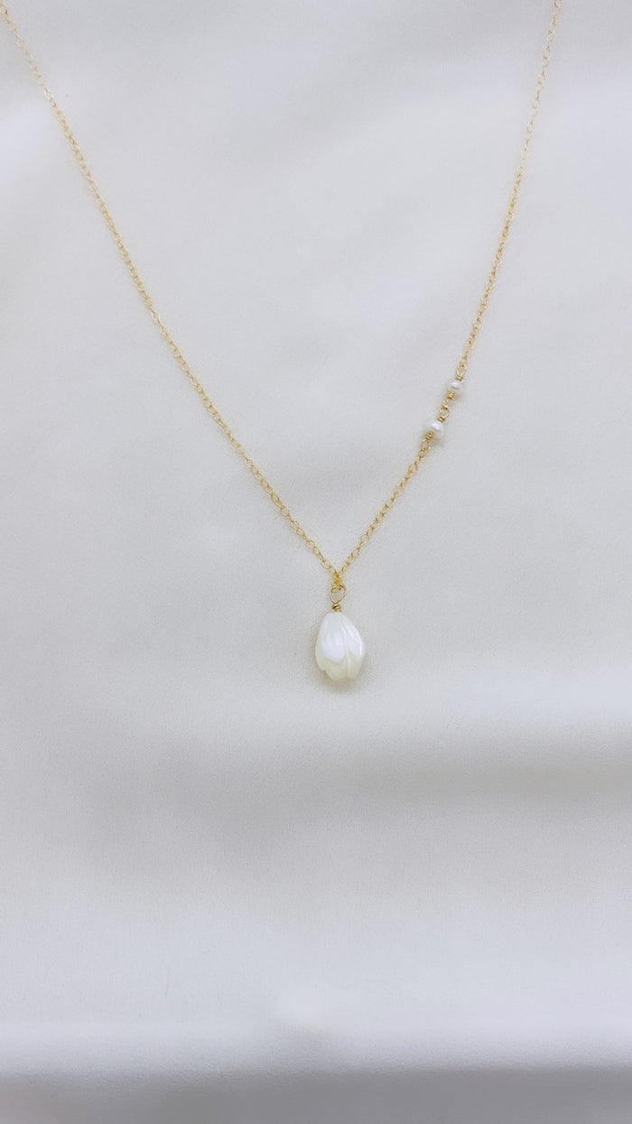 Single Pikake necklace