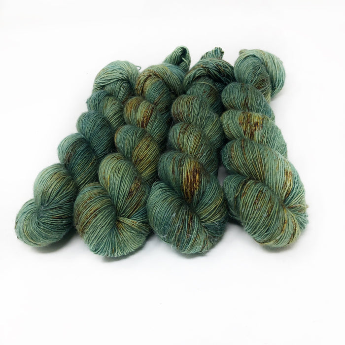 Spruce and its Uses - Linen Merino, wholesale