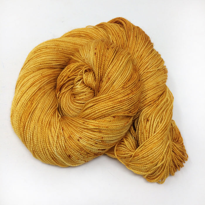 Star fire - wholesale - Shawl length skein - 600 yards