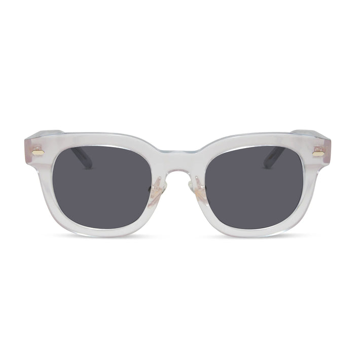 diff eyewear featuring the summer square prescription sunglasses with a opalescent pink frame front view