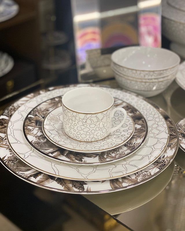 Tea Cup & Saucer GIRAFFE Set of 2 in Luxury Box diam. 3.3", H 2.3", cap. 7.5 oz, Saucer diam. 6"