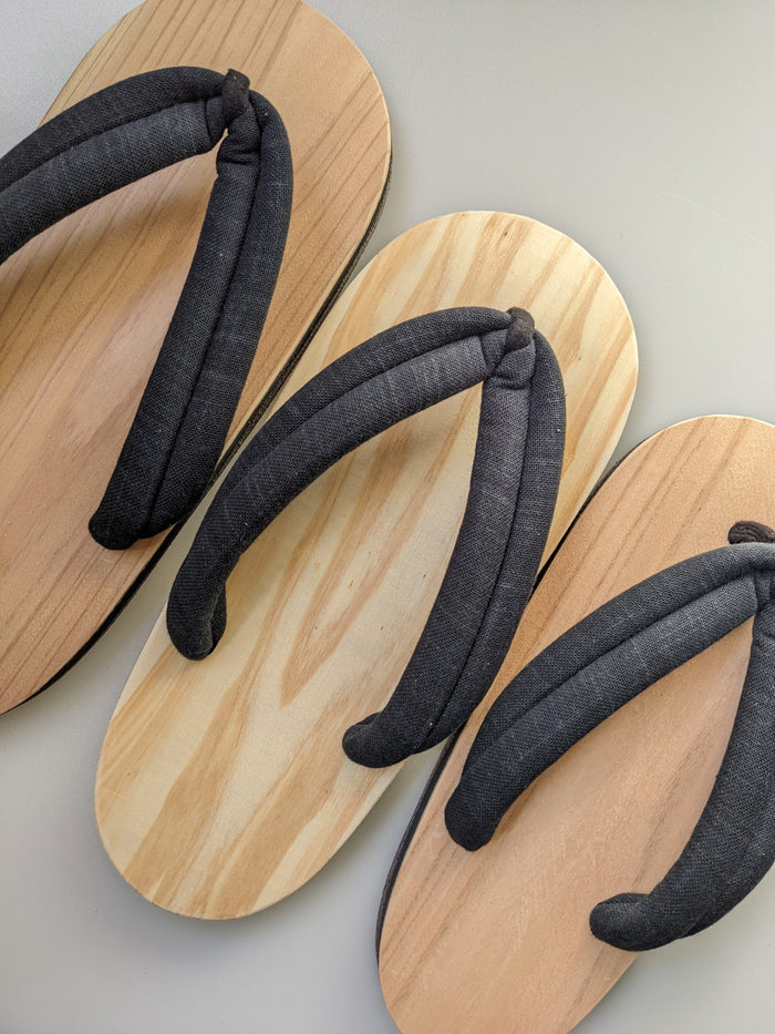 Wood summer Indoor slippers Geta Japanese Slippers YORU [Indoor] - Heiwa Slipper