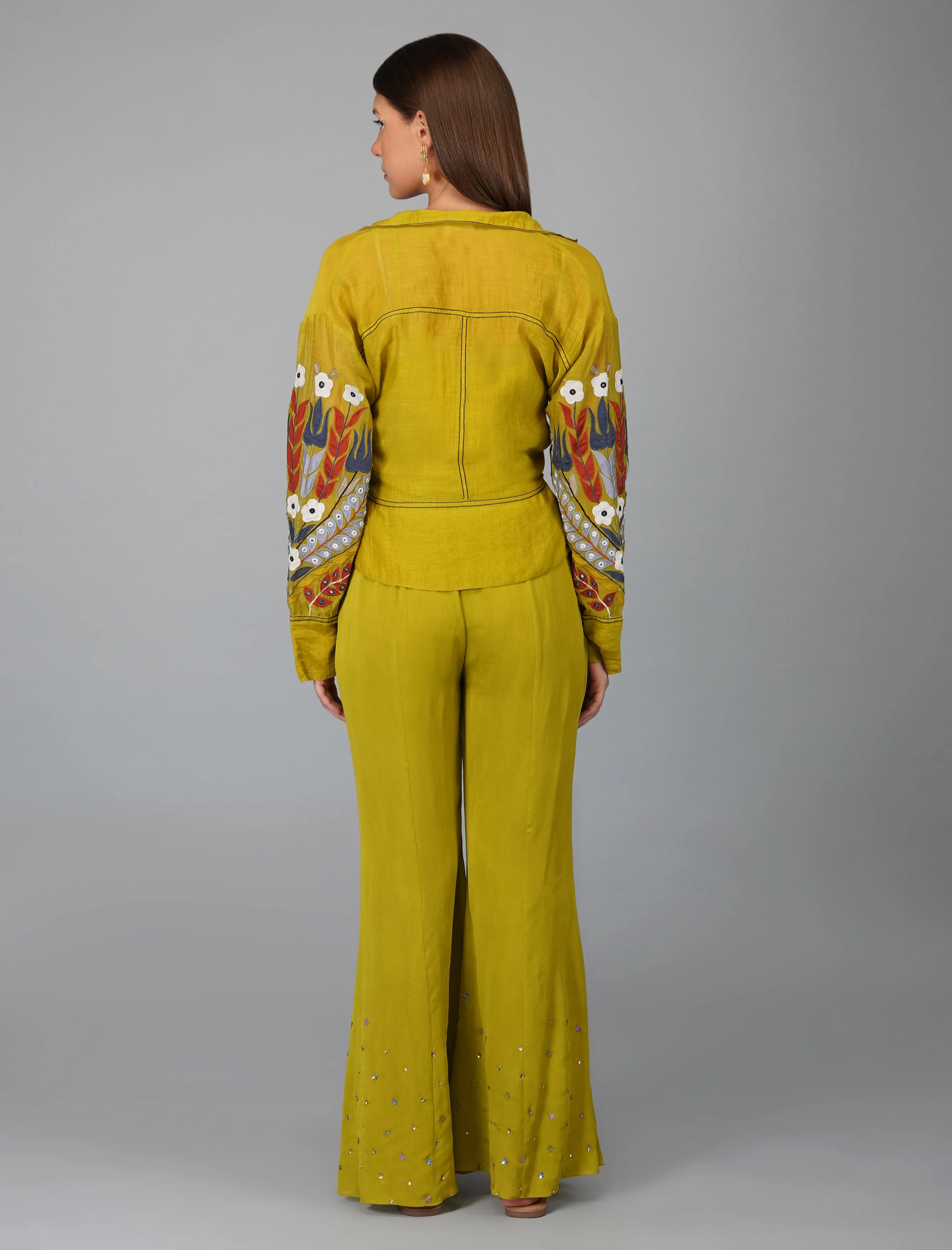 APPLIQUE SLEEVE BELTED TOP SET