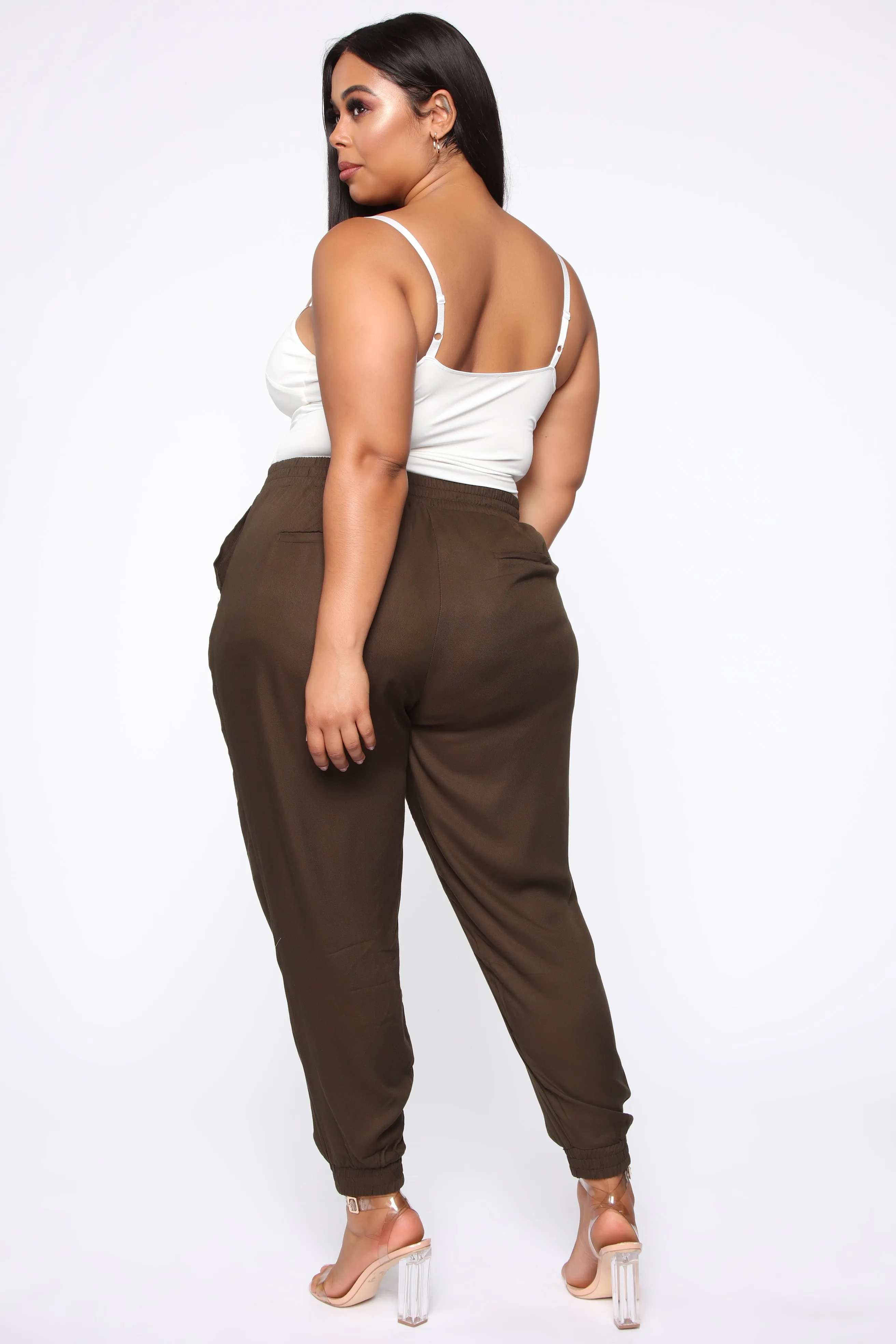 Beachy Breeze Jogger Pants - Olive