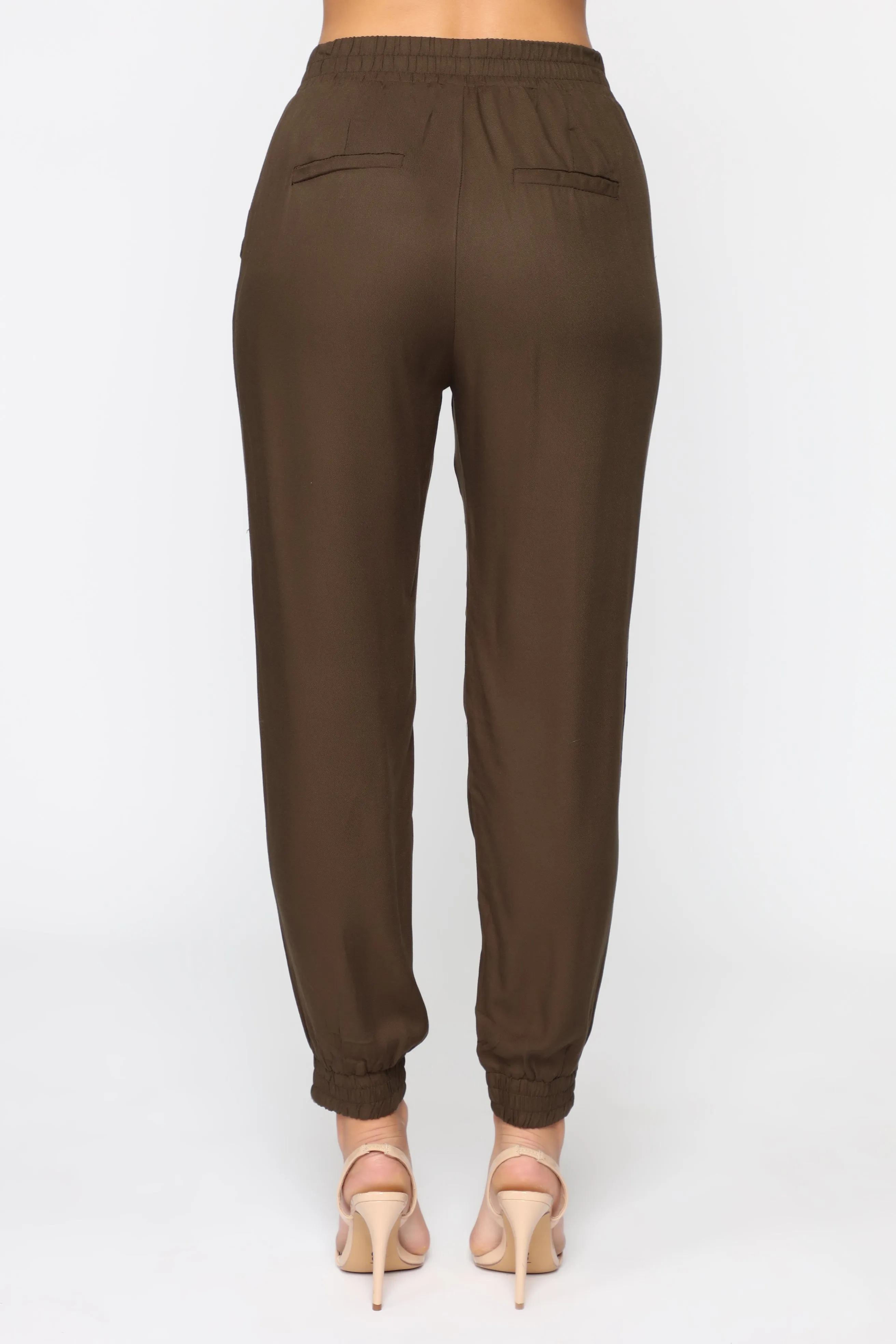 Beachy Breeze Jogger Pants - Olive