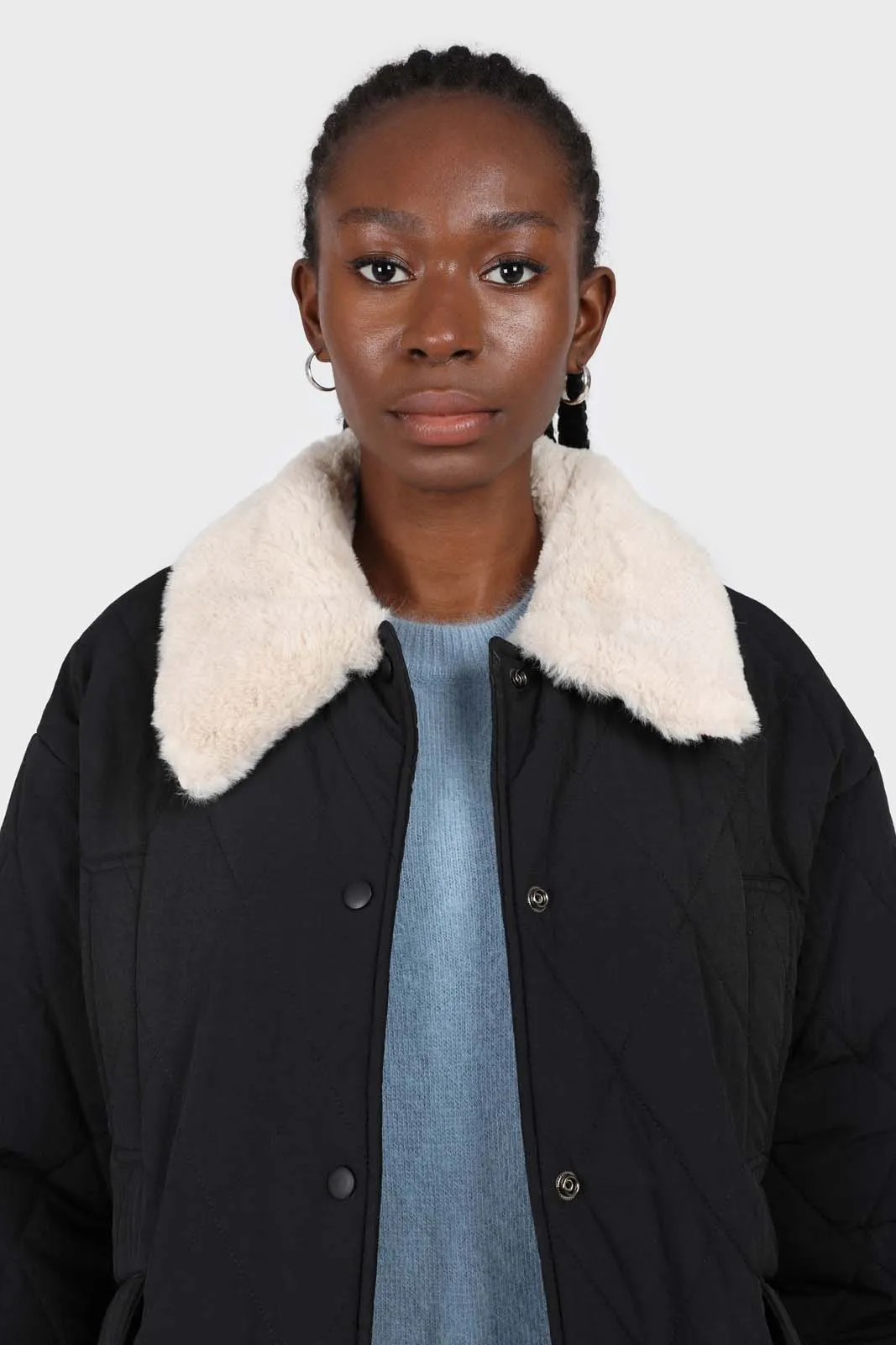 Black and ivory fuzzy pointed collar quilted jacket