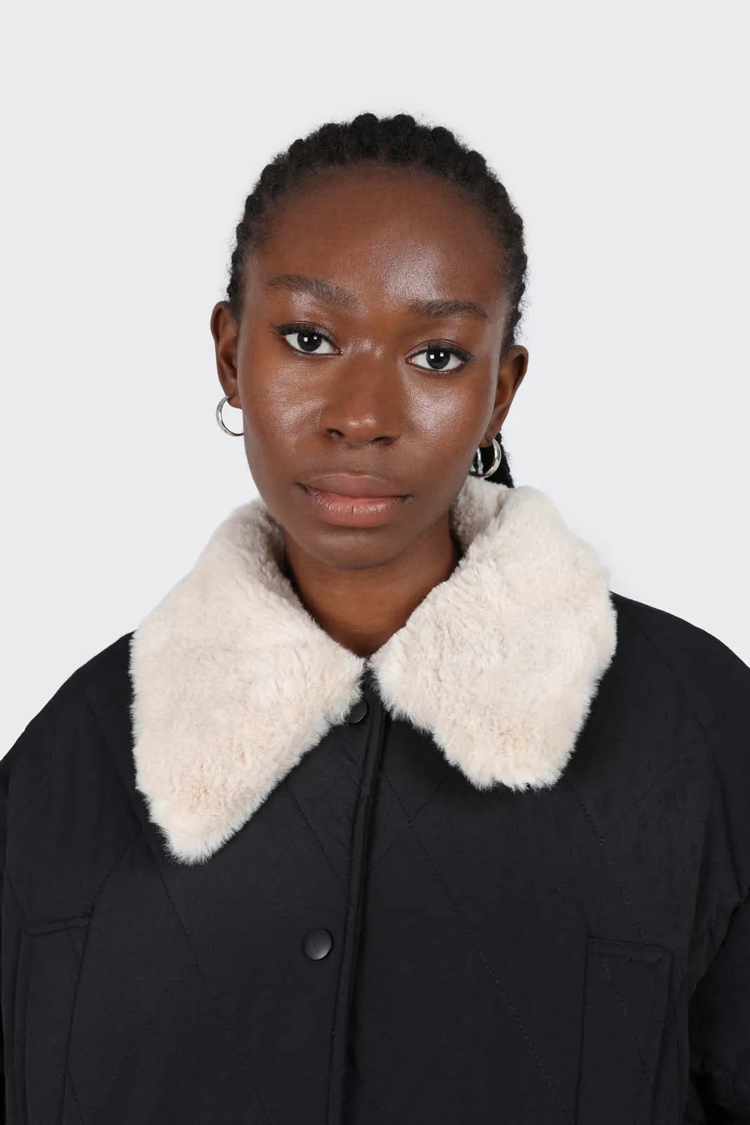Black and ivory fuzzy pointed collar quilted jacket