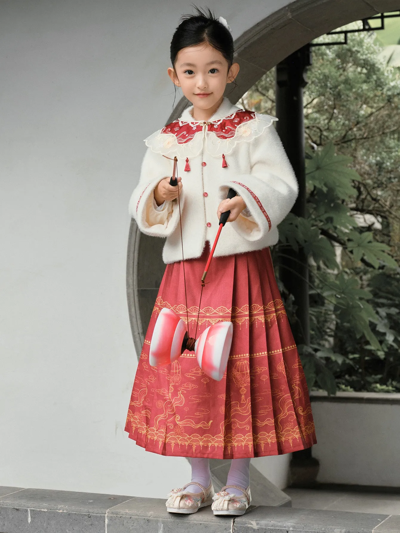 Girl Toddler Mesh Embroidery Holiday Long Sleeve Set