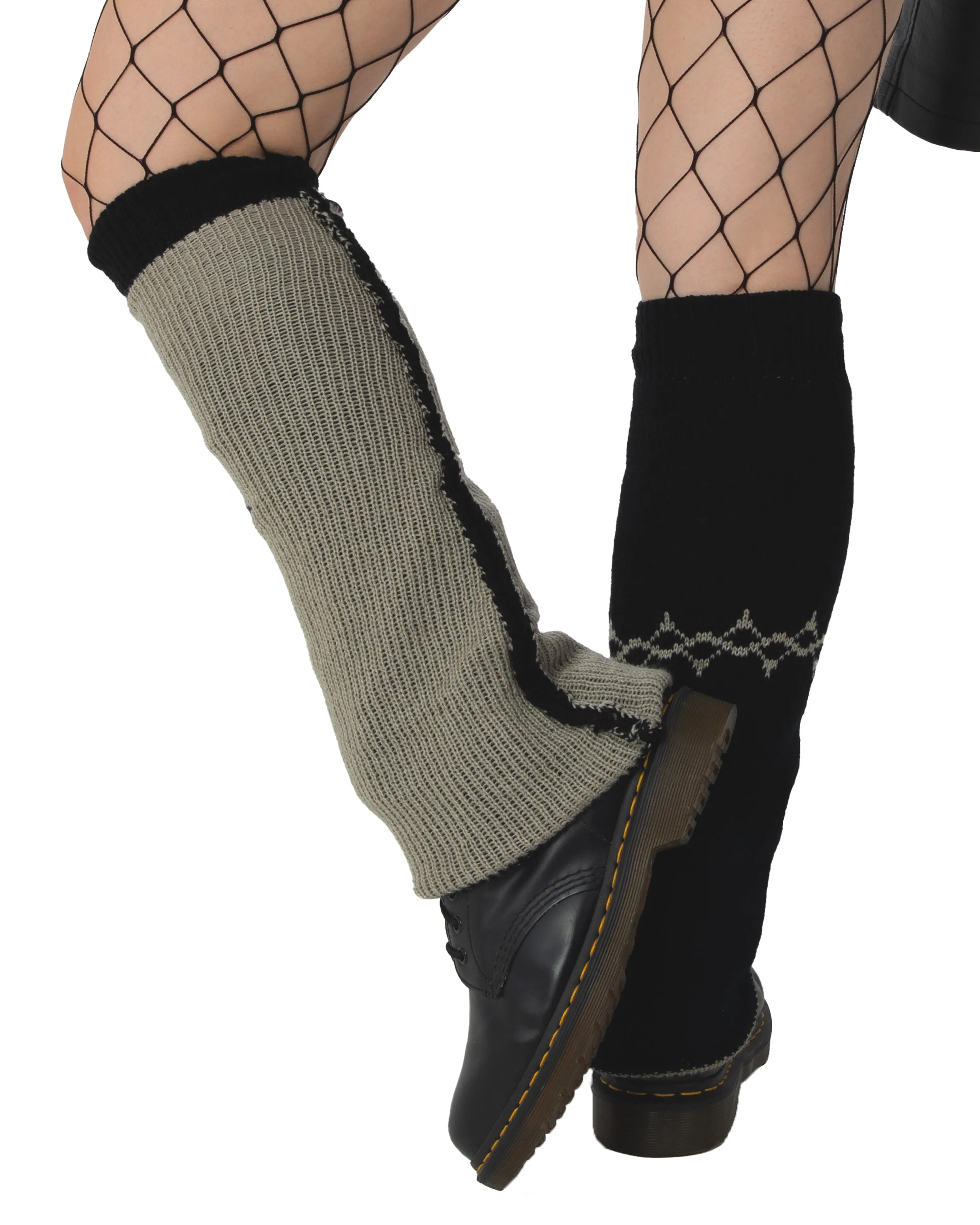 Reversable Cross and Wire Leg Warmers