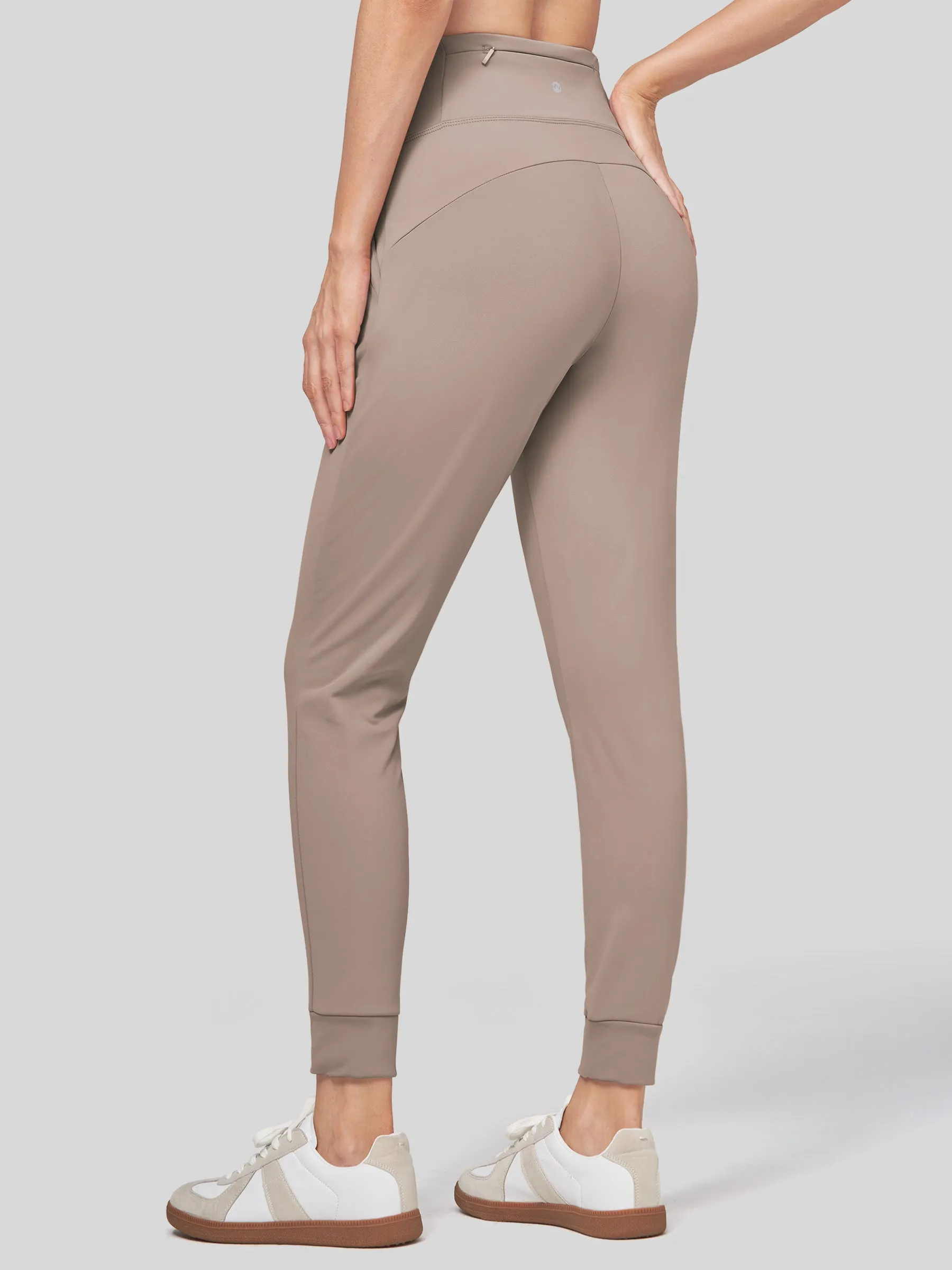 Women's High-Rise Fleece Slim-Fit Jogger