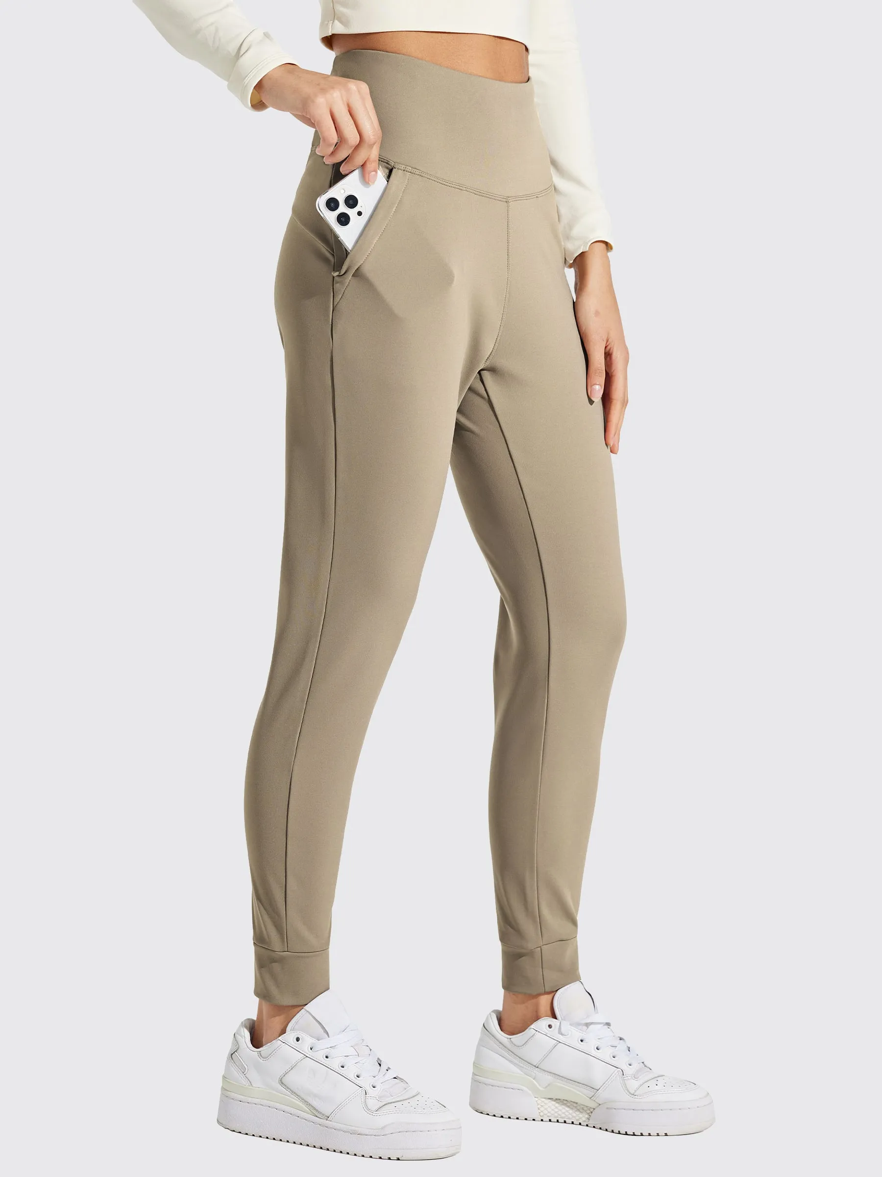 Women's Super High-Rise Fleece Jogger